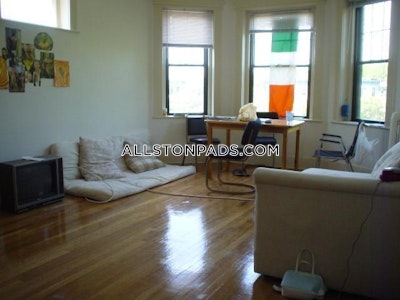 Allston 2 Bed 1 Bath BOSTON Boston - $2,600