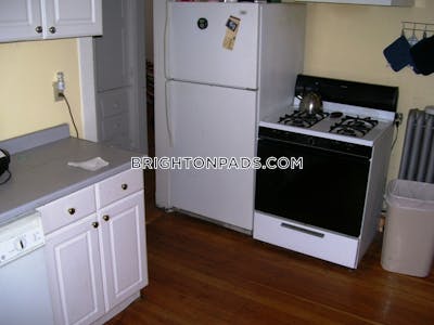 Brighton 4 Beds 2 Baths Boston - $4,000