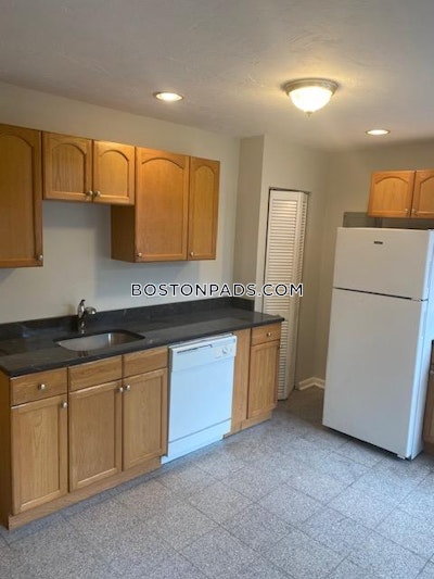 North End 3 Beds 1 Bath Boston - $3,900 50% Fee