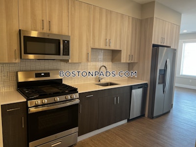 East Boston Modern 2 bed 1 bath available NOW on Bremen St in East Boston! Boston - $3,375