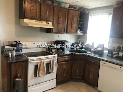 Somerville 5 Beds 2 Baths  Tufts - $6,000