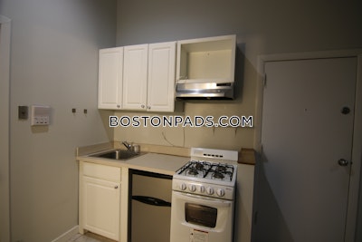 Bay Village 1 Bed 1 Bath Boston - $2,500