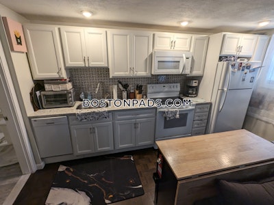 Malden 1 Bed 1 Bath - $2,200