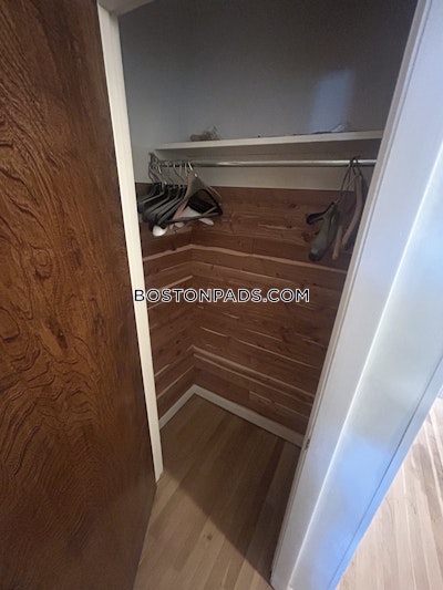 West Roxbury 0 Bed 1 Bath BOSTON Boston - $1,800