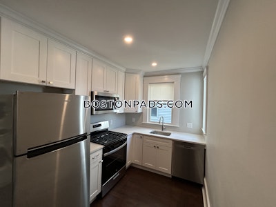 Waltham 1 Bed 1 Bath - $2,500