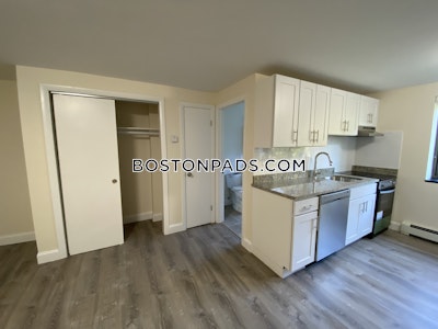 Cambridge Gorgeous studio in Cambridge, available today!   Davis Square - $2,200