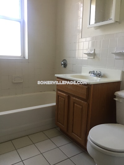 Somerville 1 Bed 1 Bath SOMERVILLE  Spring Hill - $2,125