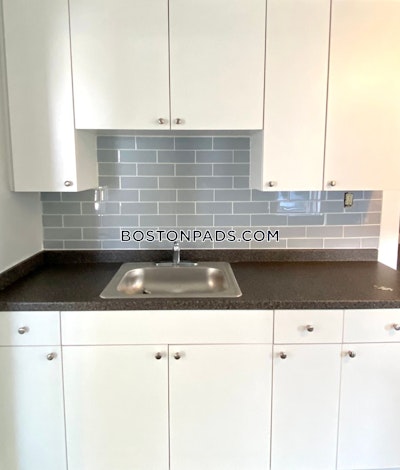 Chelsea Apartment for rent 2 Bedrooms 1 Bath - $2,575 No Fee