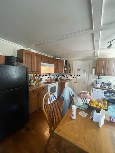 Rockport 2 Bed 1.5 Bath ROCKPORT $2,750 - $2,600