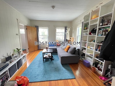 Somerville Apartment for rent 1 Bedroom 1 Bath  Tufts - $2,600