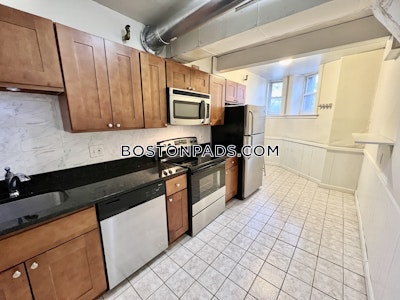 Back Bay Apartment for rent 1 Bedroom 1 Bath Boston - $2,995