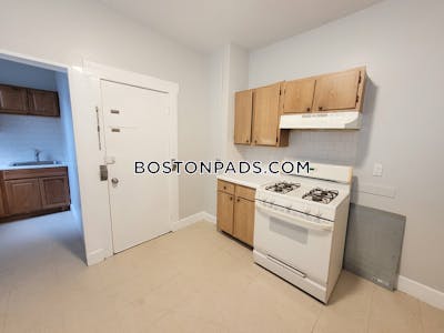 Chelsea Apartment for rent 3 Bedrooms 1 Bath - $2,895