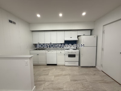 Cambridge 3 Bed 2 Bath CAMBRIDGE  Porter Square - $3,400